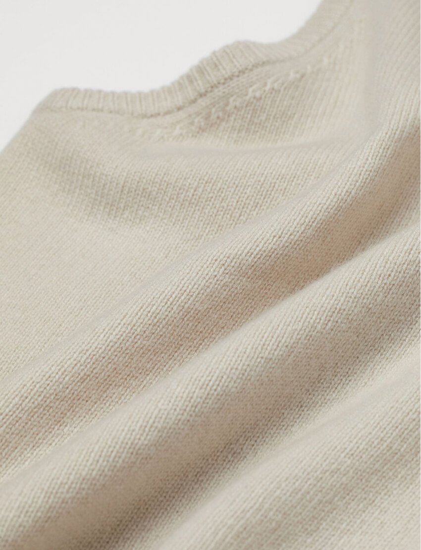 Cashmere Sweater - Image 4