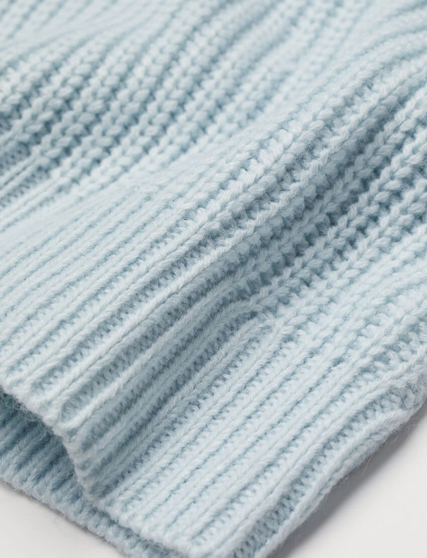 V-neck Sweater - Image 2